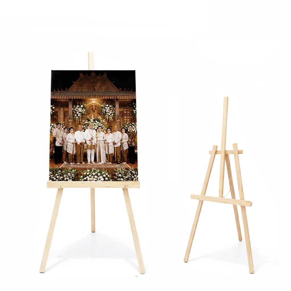 Wooden Easel