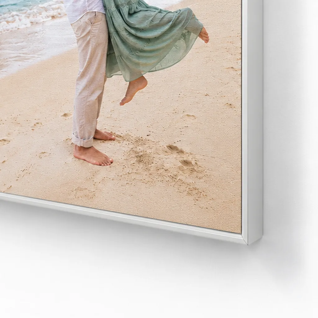 Cetak Kanvas Floater Frame