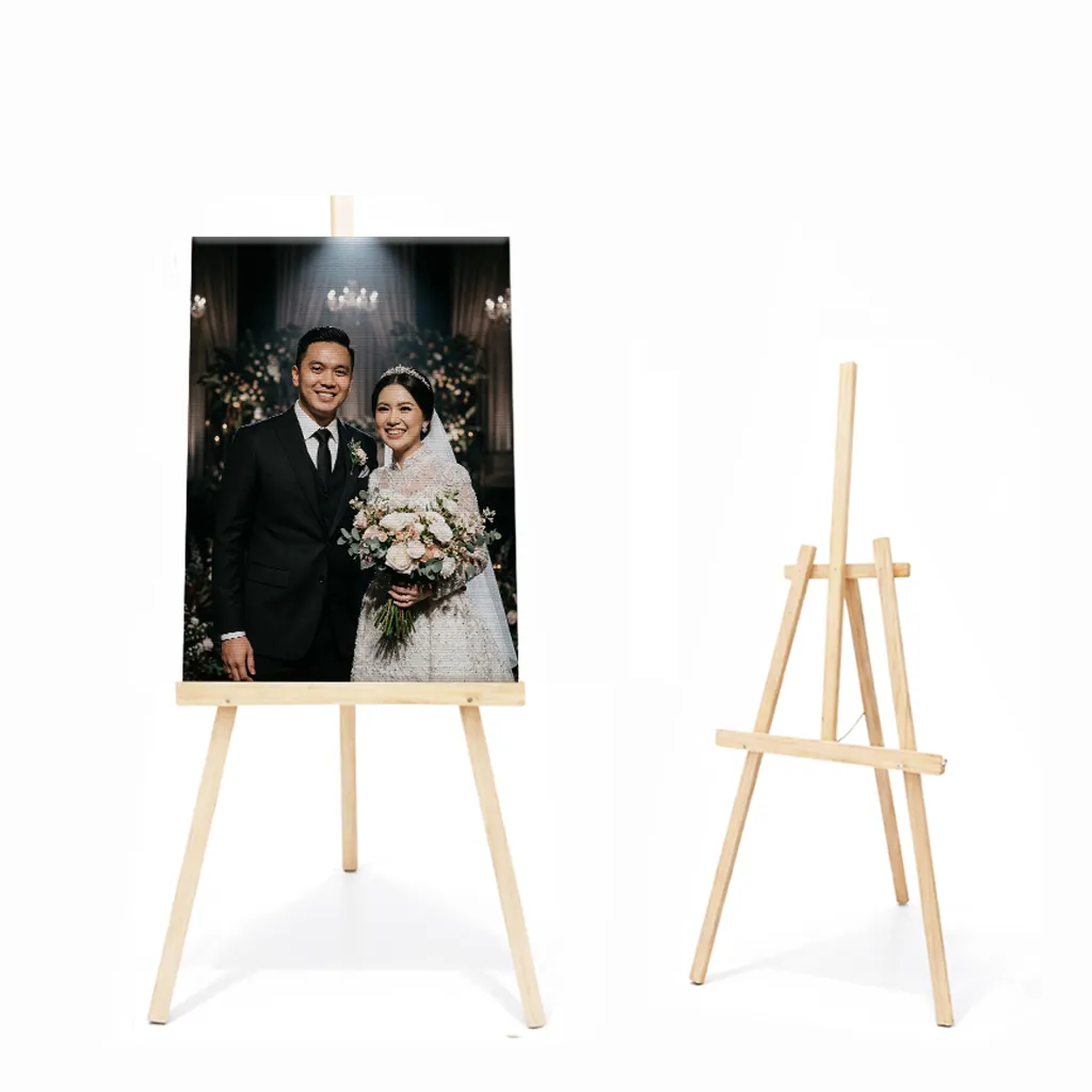 Wooden Easel