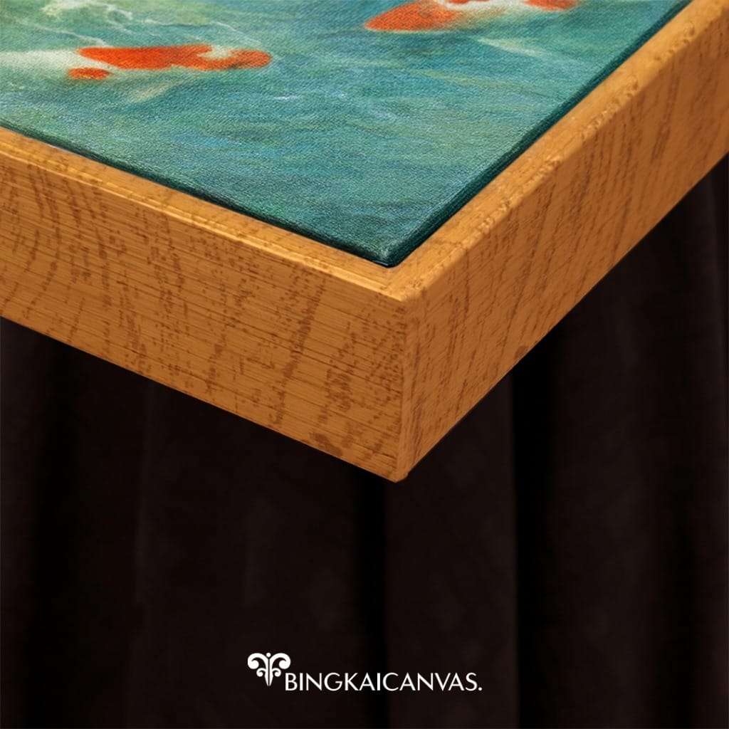 Seni lukis ikan koi bingkai kayu