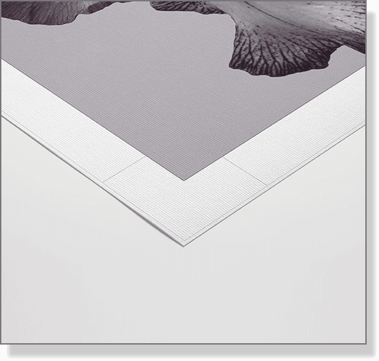 Pemandangan alam dramatis yang dingin